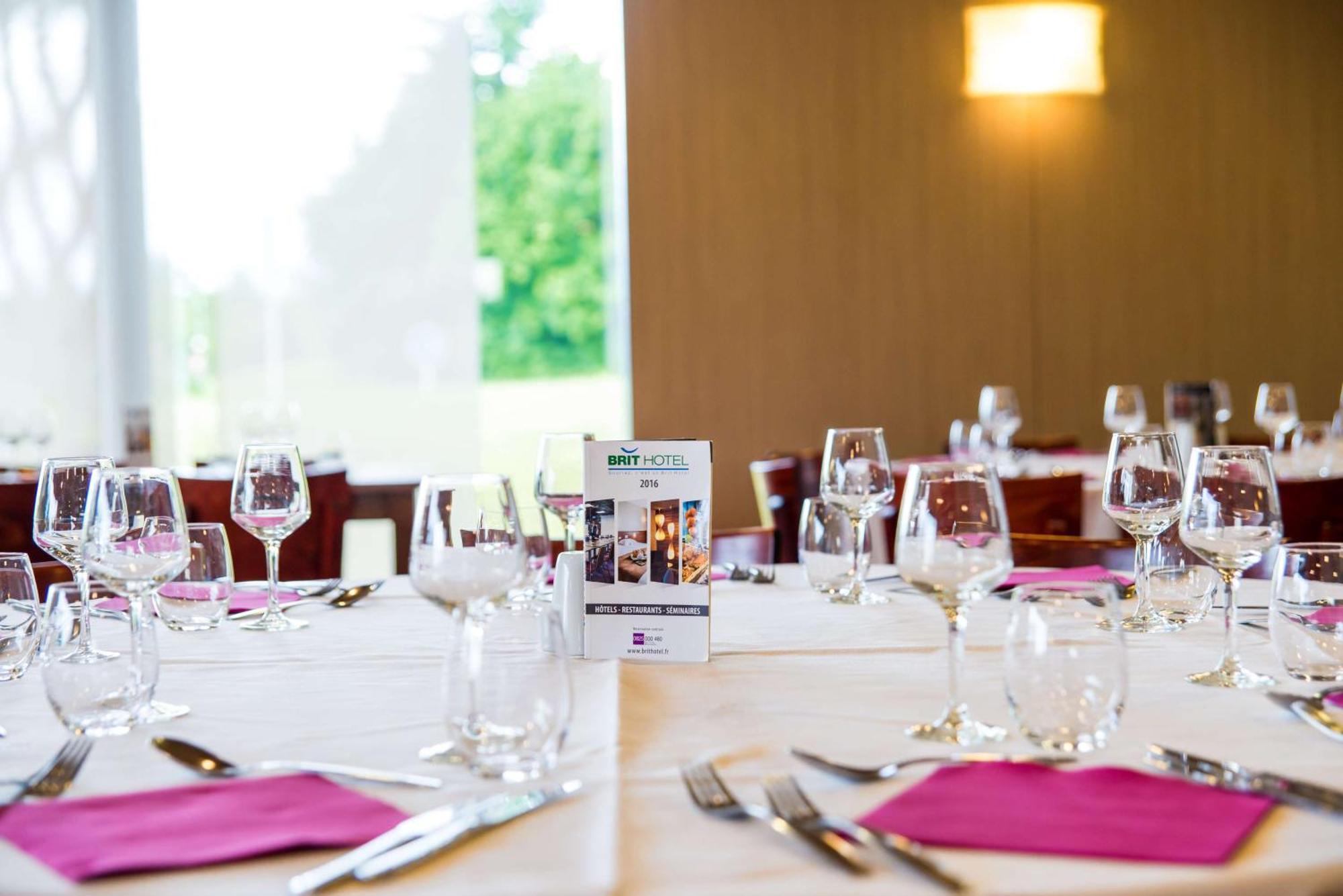 Brit Hotel Rennes St Gregoire - Le Villeneuve Saint-Grégoire Екстериор снимка